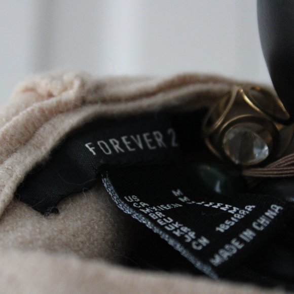 Forever 21 Beige Cropped Hoodie - Picture 8 of 9